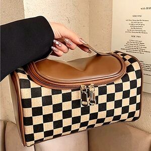 🔥 TikTok sample sale! Unused items at majorly reduced prices